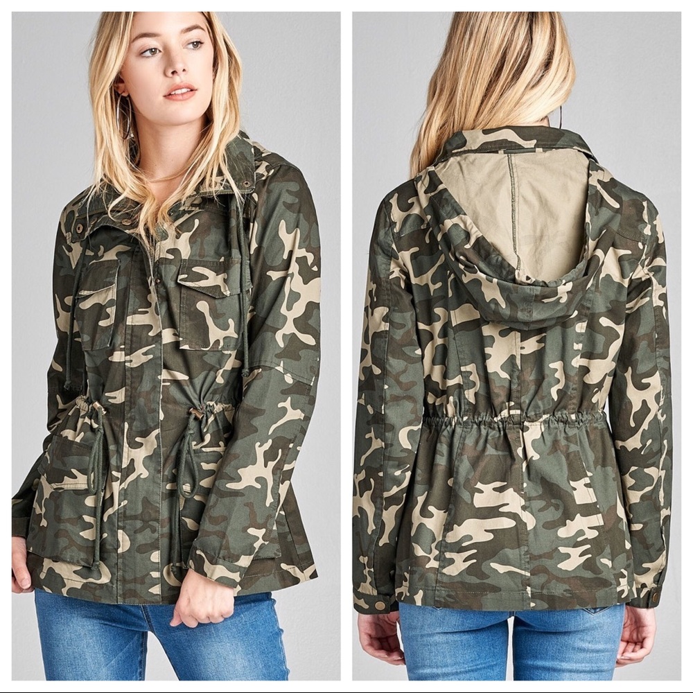 ♥️LAST ONE!♥️ Camouflage Hoodie Utility Jacket - Picture 1 of 8